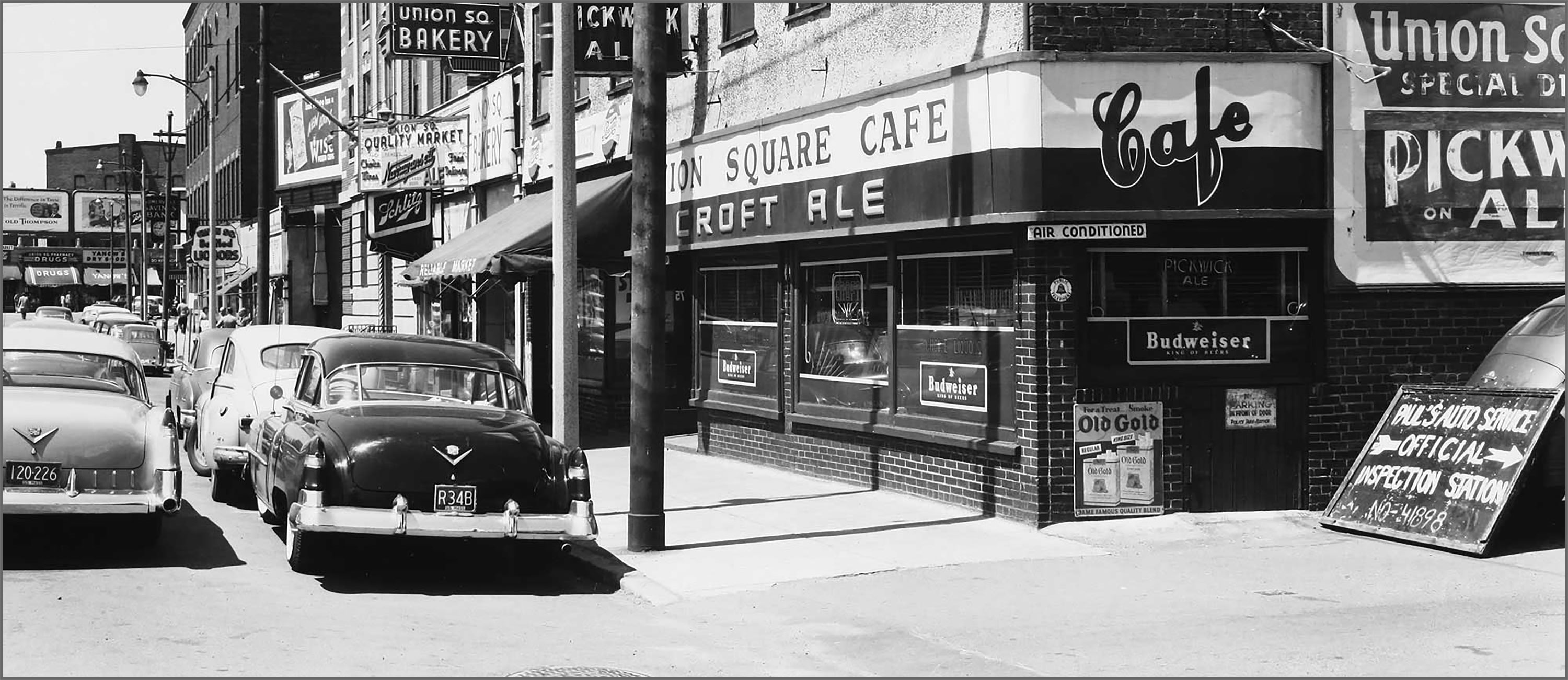 black and white image of Union Square Cafe